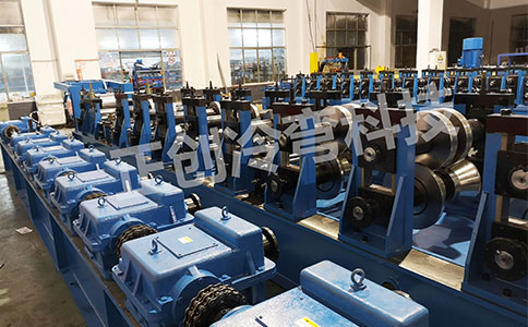 汽車車廂板設備優勢性能大揭秘，速來圍觀